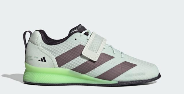 Training_FW_24_Dropset3_global_Launch_What_shoes_should_you_wear_to_the_gym_image_Adipower_Weightlifting3_7bbb7b9bd7