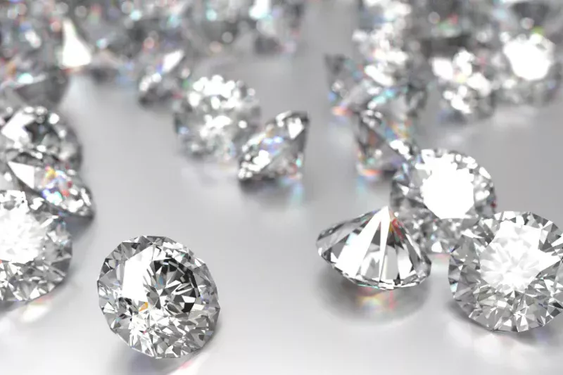 Price of diamonds crashes to lowest level this century